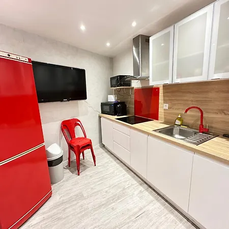 Spacieux - 4 Confortables Apartment Nizza