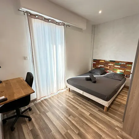 Apartment Spacieux - 4 Confortables Nizza